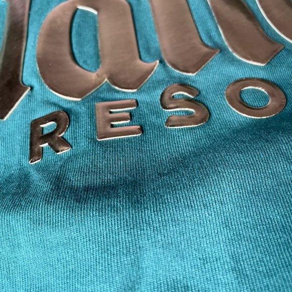 Mickey Mouse Icon Holiday Spirit Jersey for Adults – Disneyland Size Large NWT - Picture 3 of 11